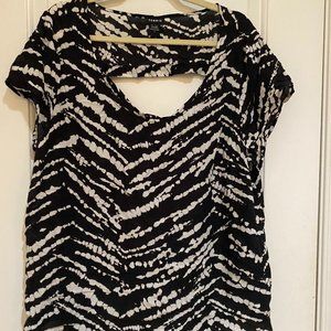 Black and white printed Torrid top